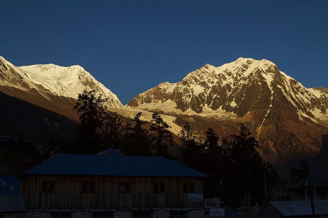 10 Days Manaslu Circuit Trek in Larke La Pass - The Larke La Pass day: how to be ready for the 5,160m moment
