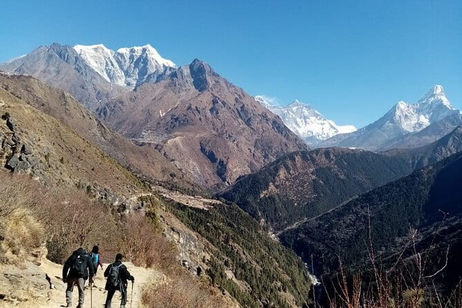12 Days Everest Base Camp Trek from Kathmandu - Price and logistics: what you’re really paying for