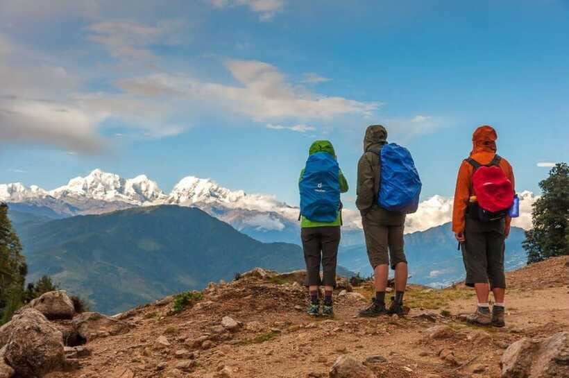 4 Days Pikey Peak Trek : The Best View of Mt Everest - Sherpa villages, monasteries, and the trail that teaches you how to look