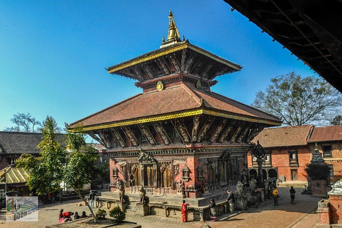 4 UNESSCO World heritage sites of Kathmandu-private tour - Stop 4: Swayambhunath Monkey Temple and Sunset Potential
