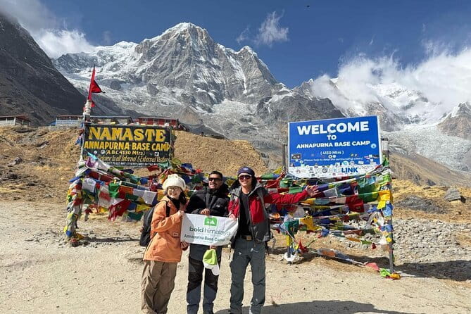 5 Day Private Guided Trekking in Annapurna Base Camp - Getting onto the trail: Pokhara pickups and the Siwai start