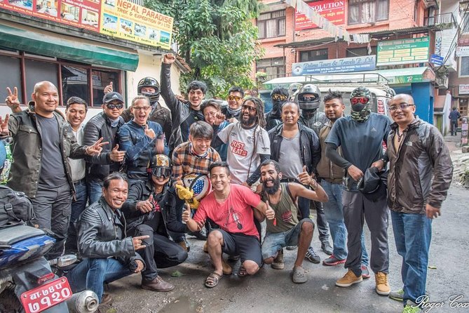 7 days Nepal Motorcycle tour - Day 1: Bandipur starts the Annapurna-view mood