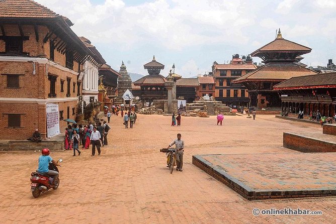 8 Days Special Nepal Tour Package - A fast path through Kathmandu, Pokhara, and Chitwan