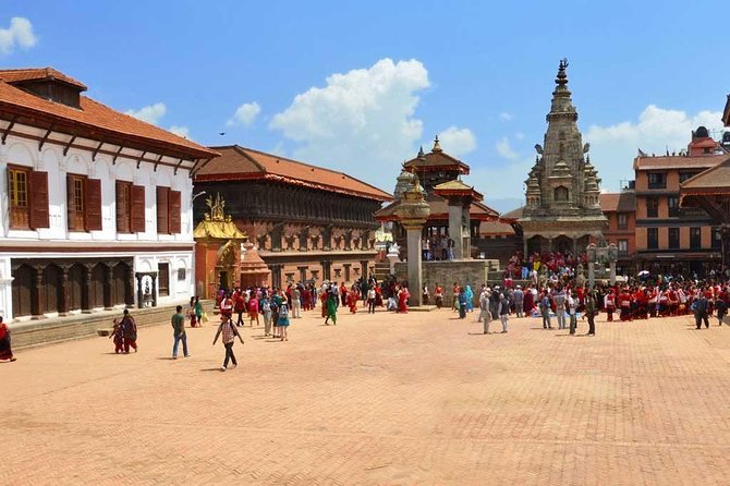 8 Days Tour in Nepal - Kathmandu, Chitwan & Pokhara (3 & 4 Star) - Day 1 in Kathmandu: arrival timing and first-night setup