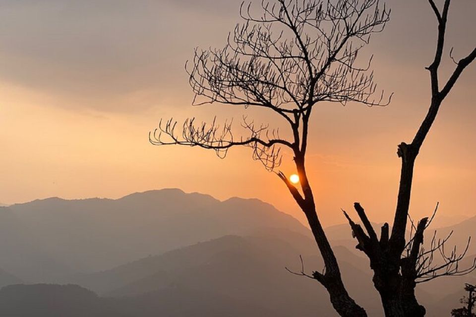 A Memorable Nagarkot Sunrise & Hike to Dhulikhel Day Tour - The Hike from Nagarkot Hills to Dhulikhel: What 3–4 Hours Feels Like