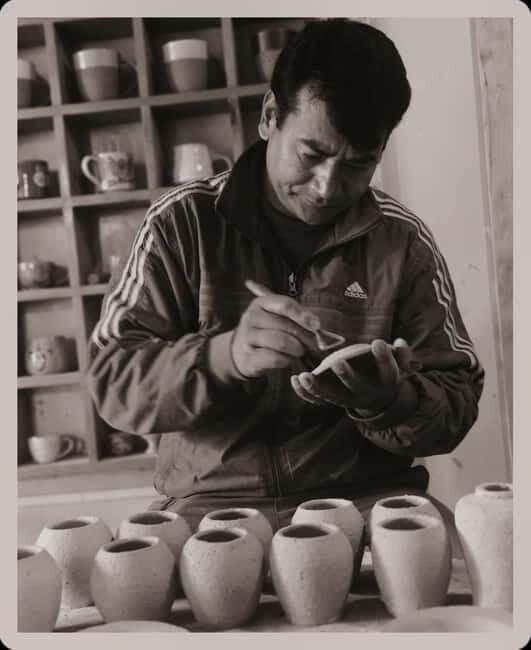 Bhaktapur: Experience the Art of Clay, Curd, and Chant - Town time in Bhaktapur: shopping and photo stops without pressure