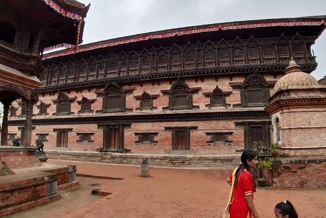 Bhaktapur Heritage City and Nagarkot Viewpoint Tour - Nagarkot Viewpoint: Everest Views Are a Weather Game