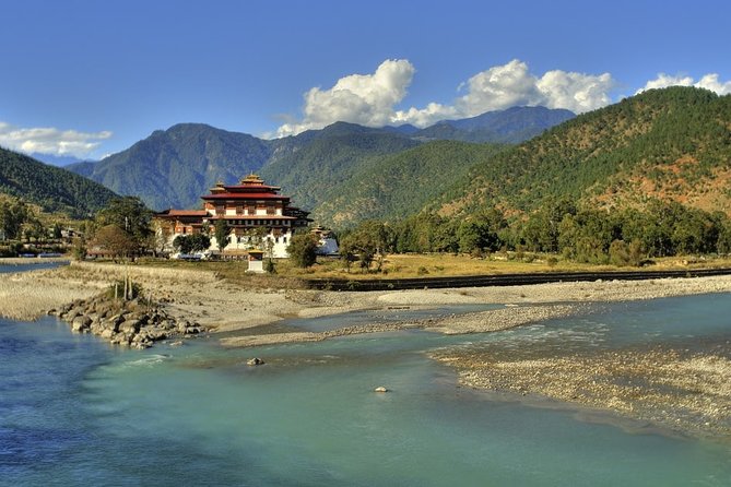 Bhutan Tour- 4 DAYS 3 NIGHTS - Ta Dzong in Paro: from watchtower to viewpoint culture