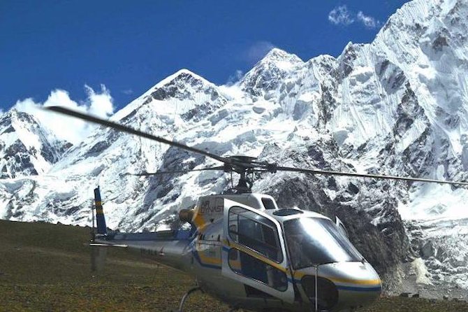 Everest Base Camp Helicopter Tour - Kalapatthar: a short photo window with big returns