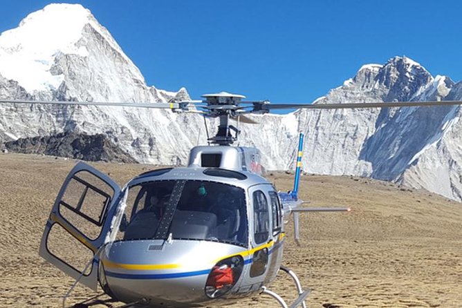 Everest Base Camp Helicopter Tour landing at Hotel Everest View - The return to Kathmandu: route choices depend on fuel and conditions
