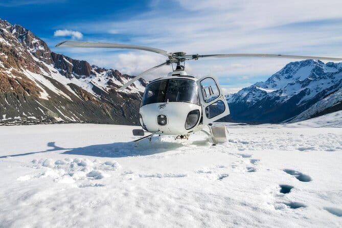 Everest Base Camp Trek with Helicopter Flight Back - Namche day and Everest View Hotel: altitude control with a payoff