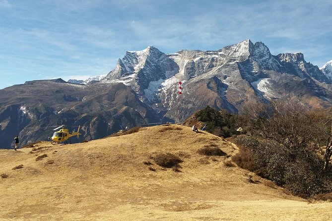 Everest Helicopter Tour from Kathmandu with Landing for Breakfast - The Khumbu aerial loop: Namche, Tengboche, Base Camp flyovers