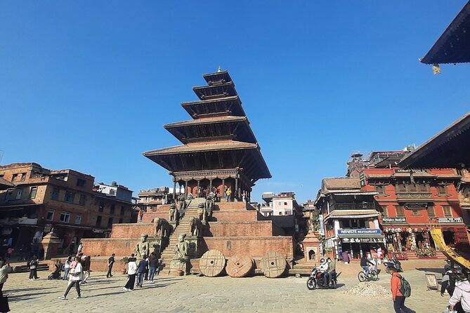 Explore Kathmandu in 2 Days: UNESCO Sites & Nagarkot Sunrise Tour - Day 1: Patan Durbar Square and the Newar craft you can actually see