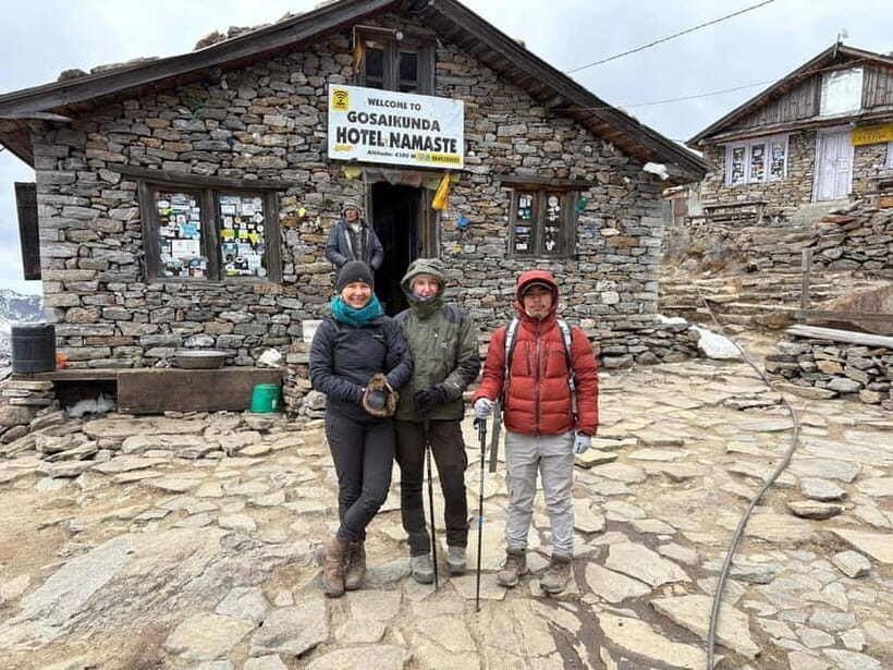 From Kathmandu: 5-Day Gosaikunda Lake Trek - Day 4 down to Dhunche: forests that change your pace