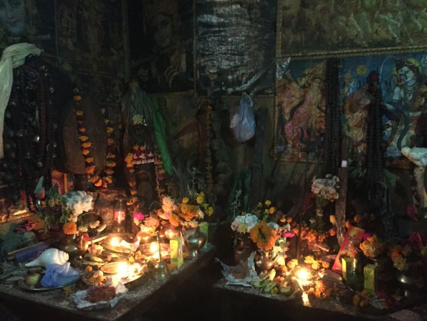 Healing Day tour - Shaman Healing - Thamel pickup and the real start: how the day is set up