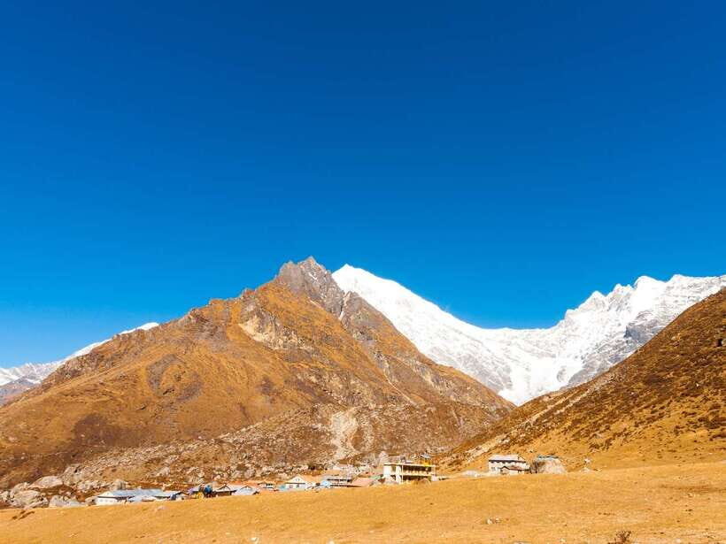 Kathmandu: 6 Days Langtang Valley Trek with Kyanjin Ri - Day 5: Thangsyap back to Syabrubesi, where the trip softens