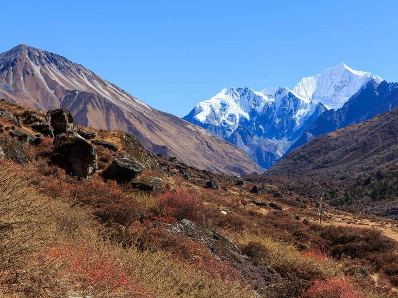 Kathmandu: 6 Days Langtang Valley Trek with Kyanjin Ri - Kathmandu to Syabrubesi: the launch point that sets the tone