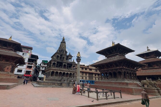 Kathmandu: 7 UNESCO World Heritage Private Day Tour with Lunch. - Kathmandu Durbar Square (Hanuman Dhoka): Royal Power in Stone