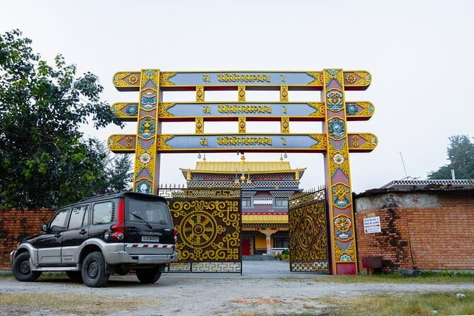 Kathmandu Chandragiri Cable Car and Swayambhunath Private Tour - Shrines and details: what to look for besides the big stupa