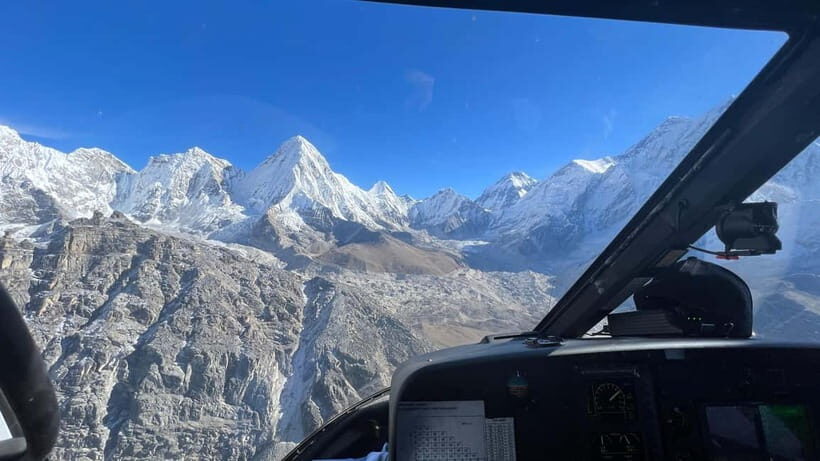 Kathmandu: Everest Helicopter Tour with Landing & Breakfast - Hotel Everest View breakfast: the altitude lunch you remember