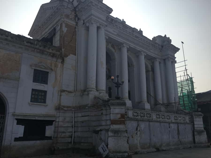 Kathmandu: Full-Day Budget Bus Tour of Kathmandu Valley - Budhanilkantha’s Reclining Vishnu: Open-Air Temple Time