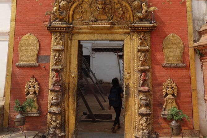 Kathmandu Heritage Day Tour - The Driver’s Role: Comfort, Pace, and Photo Time