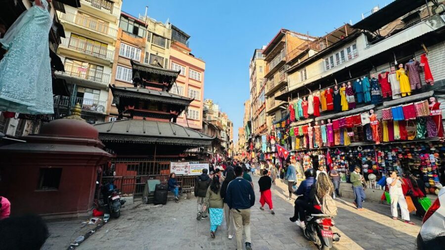 Kathmandu Heritage Walk | Heritage Walk of Kathmandu - Gold Souq, craftsmanship, and the smart way to shop (or not)