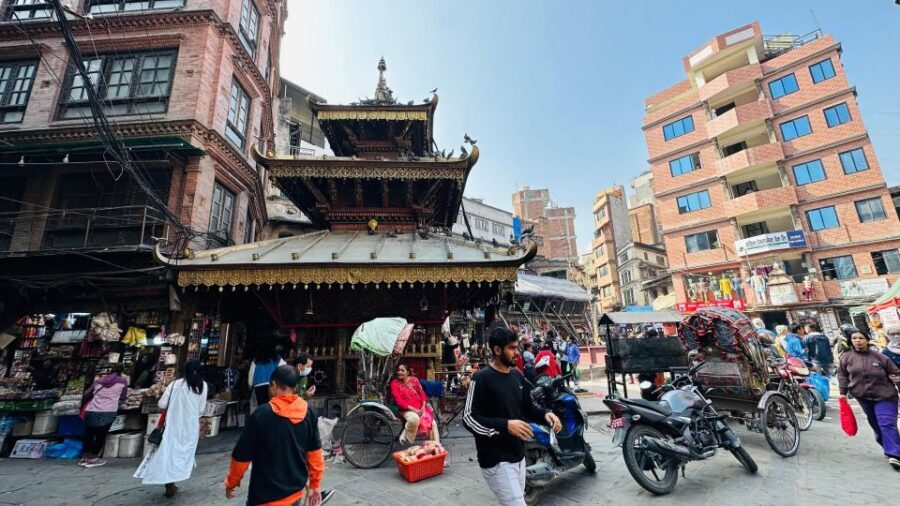 Kathmandu Heritage Walk | Heritage Walk of Kathmandu - Sankata Temple and Mahankal Bhairab: cultural significance in a walking cluster