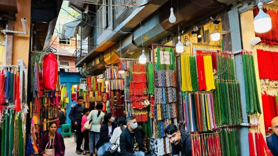 Kathmandu Heritage Walk | Heritage Walk of Kathmandu - Bhotahiti and Annapurna Temple: local flavor plus architectural splendor