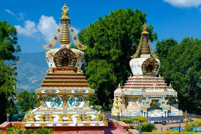 Kathmandu: Kopan Monastery, Swayambhu and Boudha Nath Stupa Tour - Key things you’ll notice on this tour