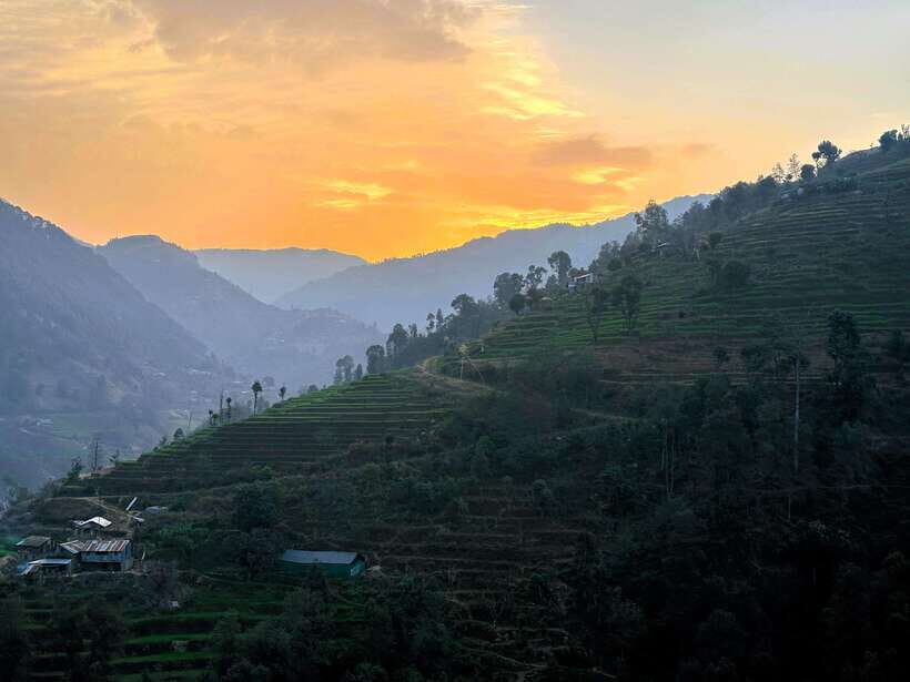 Kathmandu: Nagarkot Sunrise & Hiking to Changunarayan - Nagarkot Sunrise at the Summit: Timing, Photo Stops, and Real Perspective