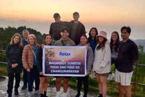 Kathmandu: Nagarkot Sunrise View & Morning Hike with Lunch - Nagarkot View Tower: the sunrise experience and the weather reality