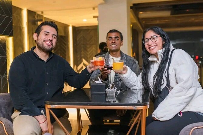 Kathmandu Nightlife and Pub Crawl Tour - Kathmandu Nightlife and Pub Crawl: how the Thamel night runs