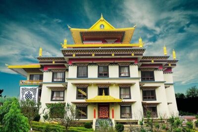 Kathmandu: Pharping Monastery & Asura Cave Meditation Tour - Pharping Samye Ling Monastery: murals, prayer wheels, and valley-edge calm