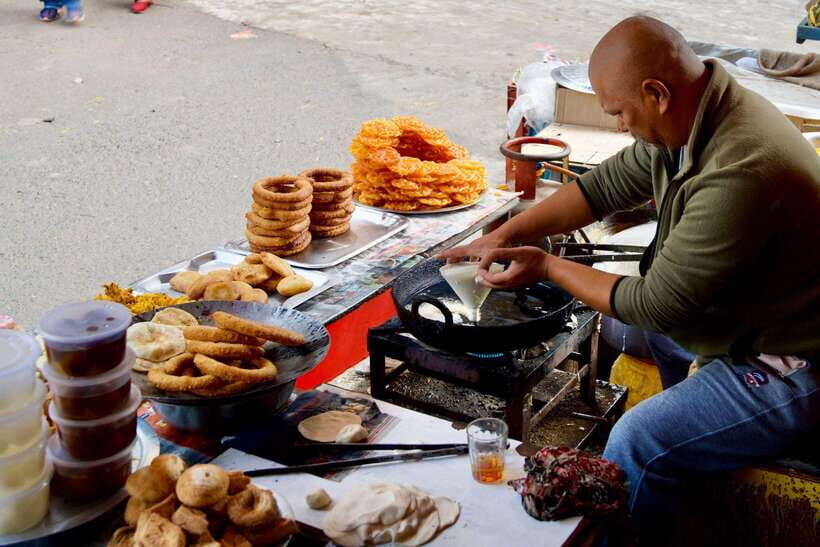 Kathmandu: Taste Nepali Food & Drink- Walking Tour in Thamel - Key highlights worth showing up for