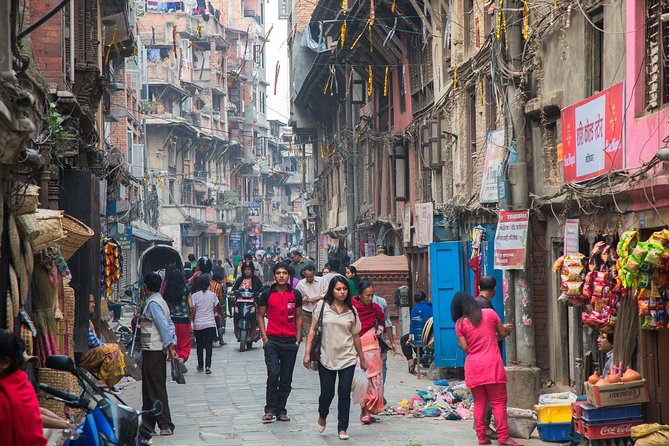 Local Bazaar Walking Tour in Kathmandu with Professional Guide - Stop 2: Indra Chowk Market—Spices, Metals, and Wedding-Ready Goods