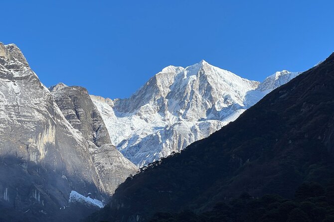 Makalu Base Camp Trek - Kathmandu to the park: flights, off-road driving, and early starts