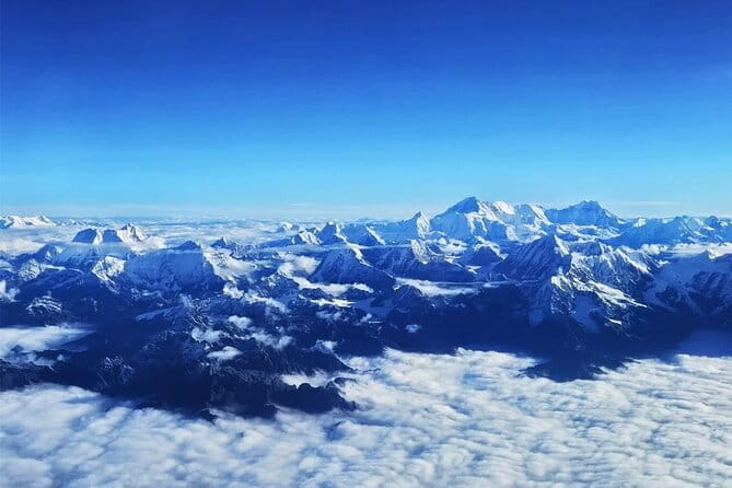 Mount Everest Scenic Flight 50 Minutes - Who should book this flight?