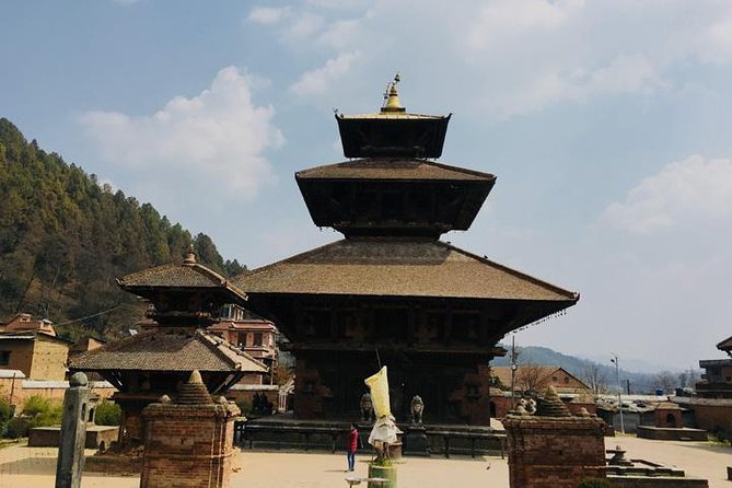 Private Day Tour in Kathmandu Valley Rim with Bhaktapur Sightseeing - Changu Narayan Temple: a hilltop start that sets the tone