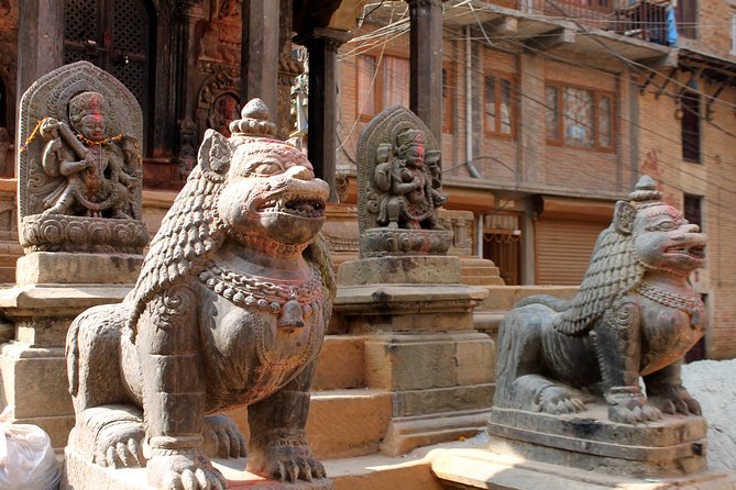 Traditional Kathmandu Day Tour with History and Mystery - Stop 1: Bagh Bhairab Temple in Kirtipur and that valley-view moment