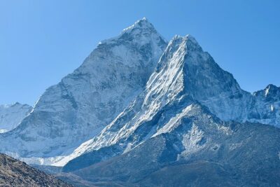 Unforgettable Everest Base Camp Trek with Third Rock Adventures! 🌄  I recently completed an incredible journey to Everest Base Camp with Third Rock Adventures, and I can’t recommend them enough! From starRead more - Phakding to Namche Bazaar: suspension bridges and the big climb