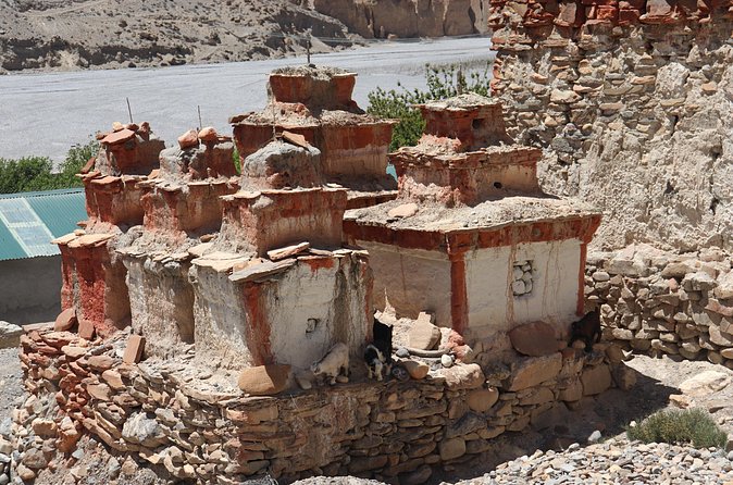 Upper Mustang Trekking - The big downhill back: Chhusang, Kali Gandaki, and wind planning