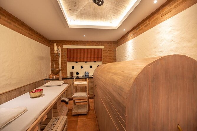 Whole Day Massage & Spa With Lunch - What’s actually included: massage, herbal steambath, and Shirodhara